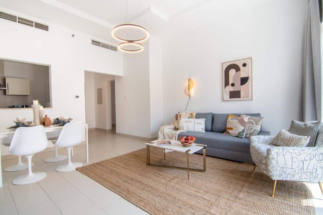 The Smart Concierge - Sandoval Gardens Jvc *
